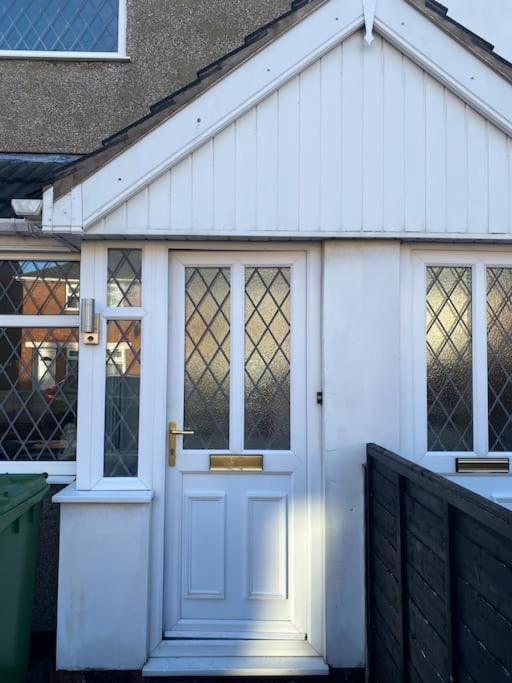 Seaside 2 Bed Townhouse, Near Cleethorpes Station Villa Luaran gambar